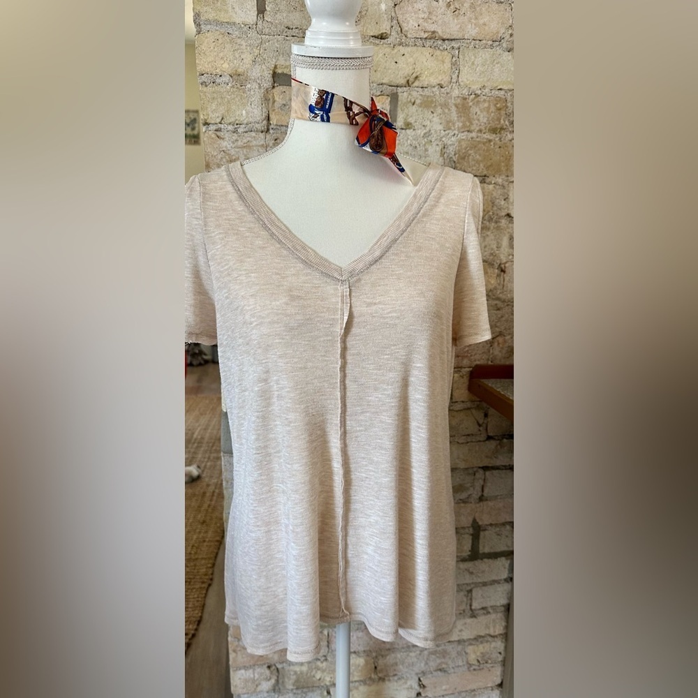 Knox Rose Light Beige Short Peek a Boo Sleeve V-Neck Top